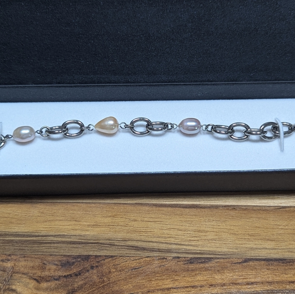 Elegant Pearl & Titanium Bracelet